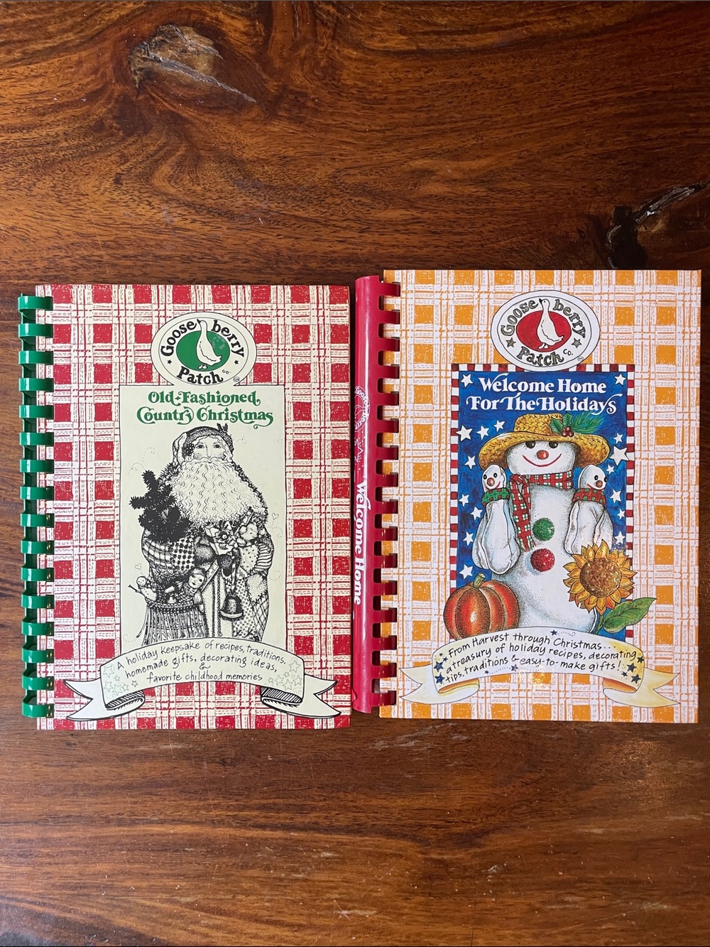 2 Gooseberry Patch Cookbooks Country Christmas 1992 Welcome Home Holidays 1994